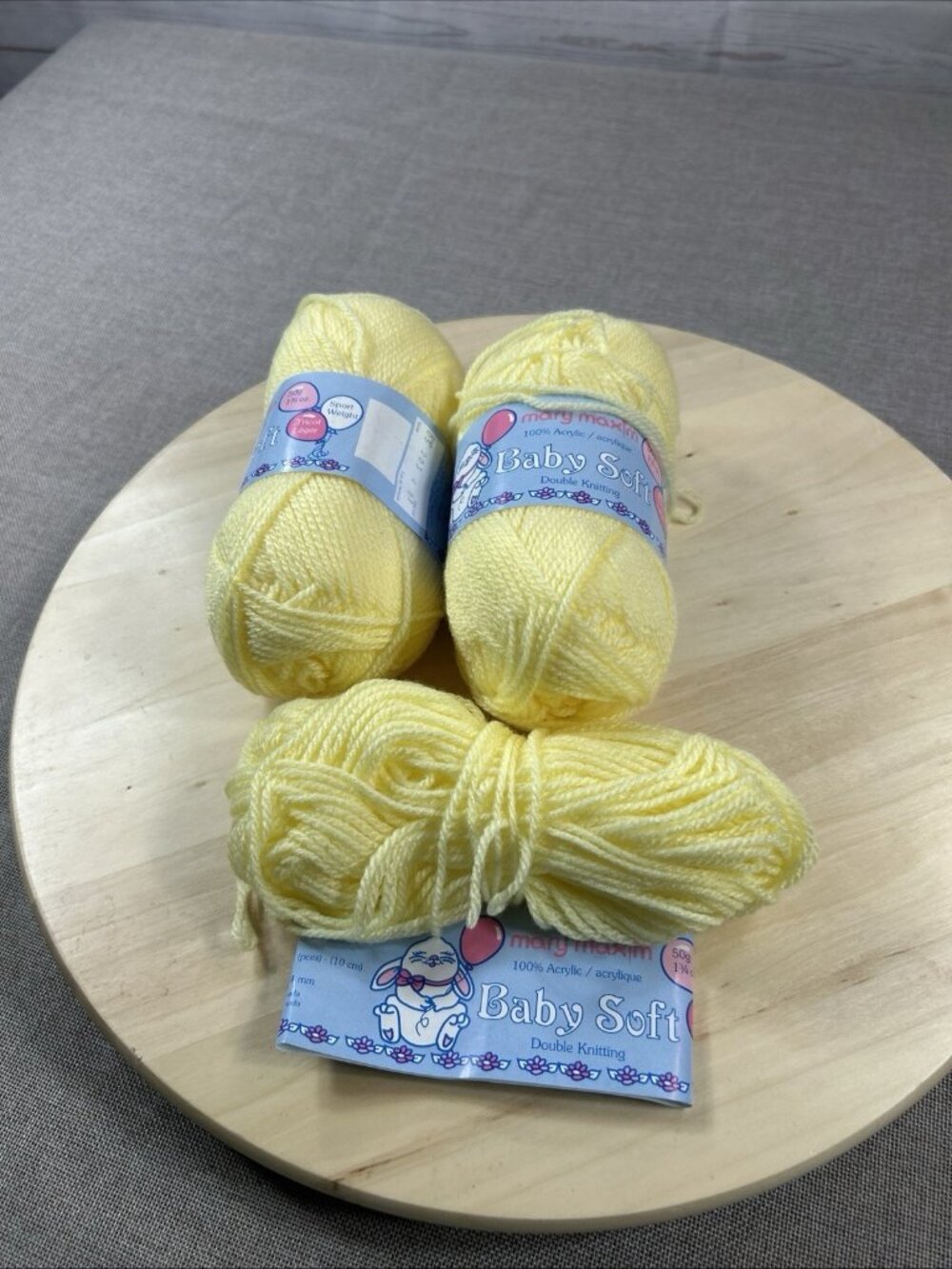 Mary Maxim Baby Soft Yellow Double Knitting Yarn Lot 2 Skeins 1.75oz Each NEW
